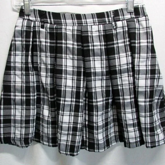 Hot Topic black and white plaid skirt small - Picture 3 of 7